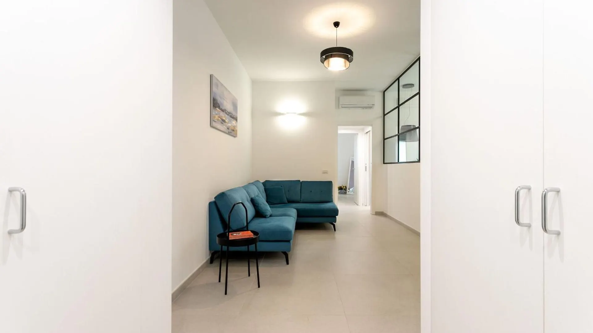 Assab By Halldis Milan Apartment