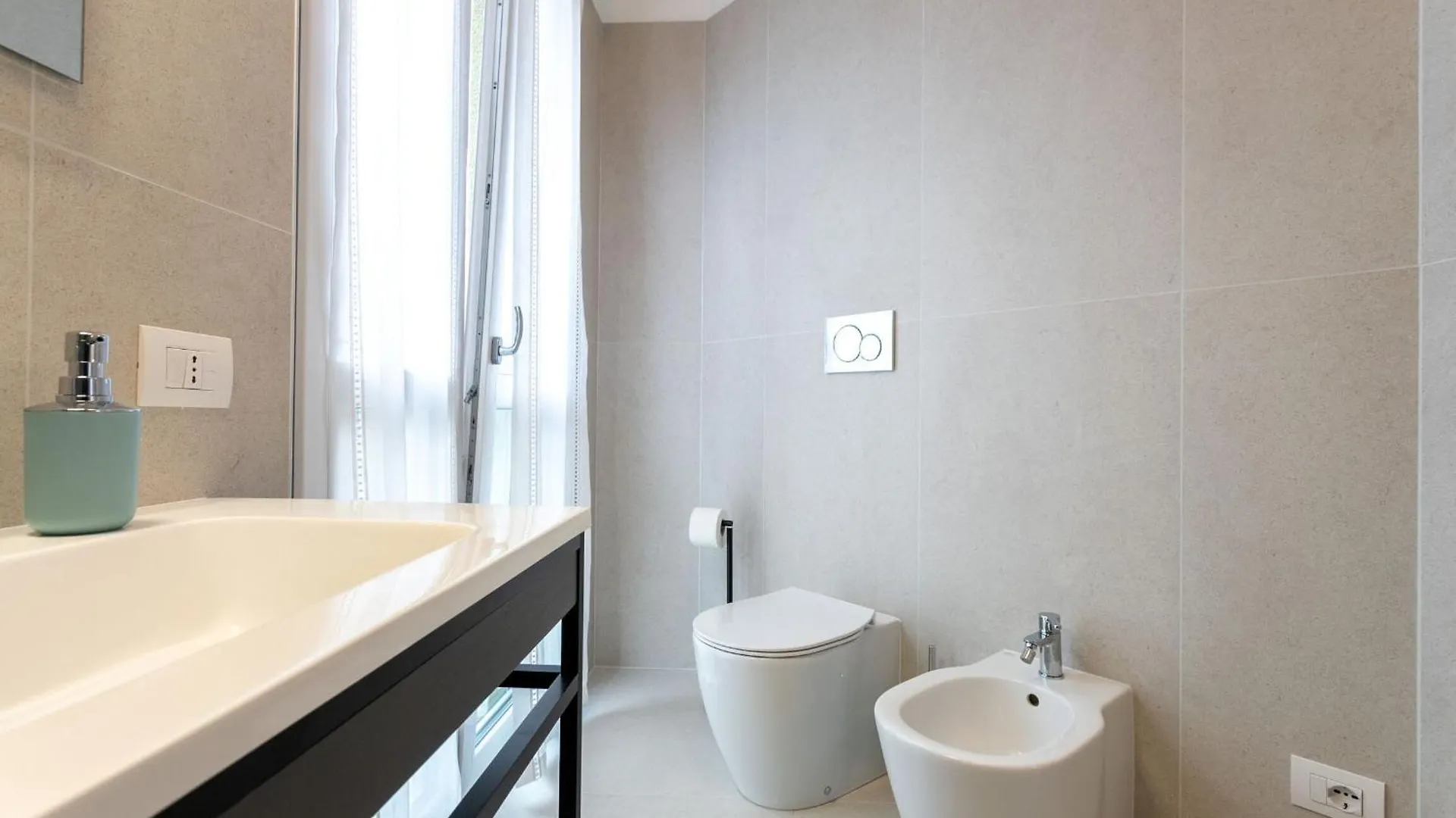 Assab By Halldis Milan